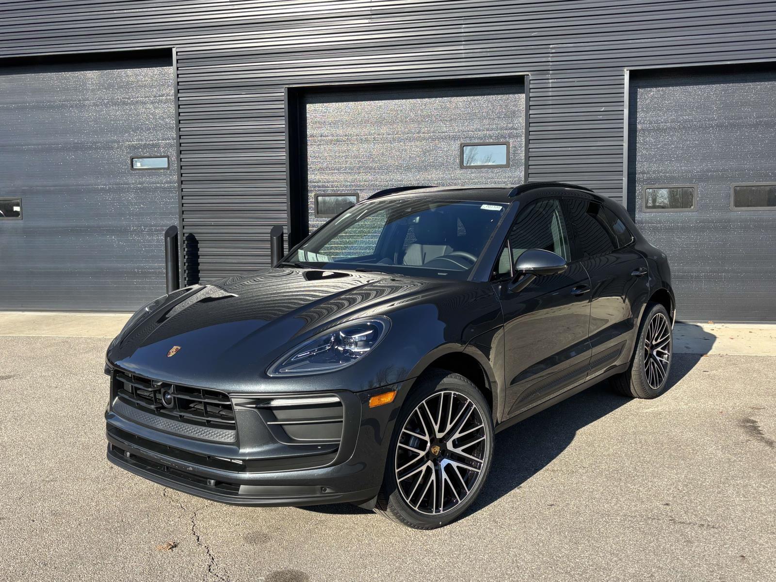 /2026 Porsche Macan