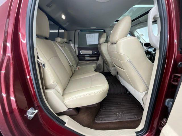 2017 Ram 3500 Laramie Crew Cab 4x4 8' Box