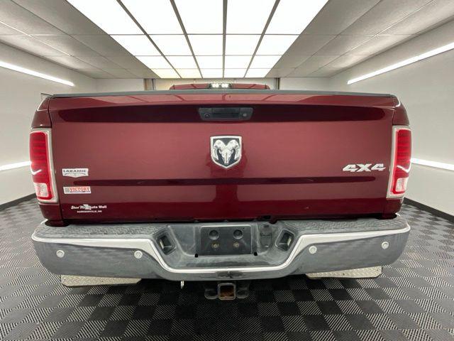2017 Ram 3500 Laramie Crew Cab 4x4 8' Box