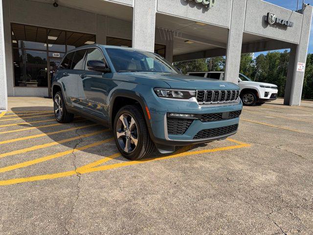 2026 Jeep Grand Cherokee Limited 4x2