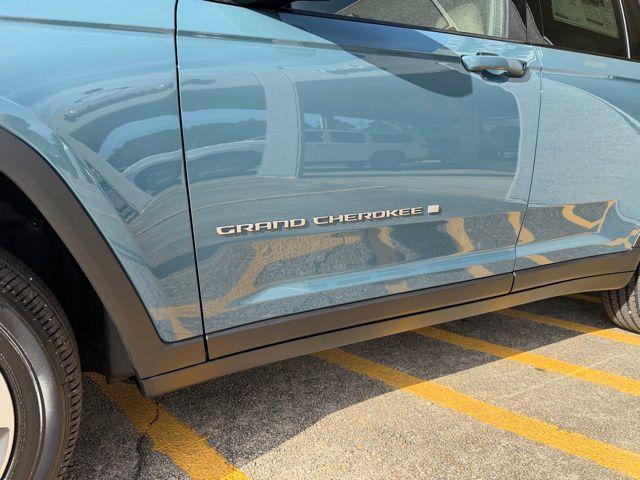 2026 Jeep Grand Cherokee Limited 4x2