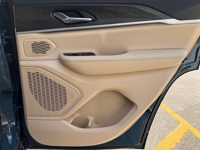2026 Jeep Grand Cherokee Limited 4x2