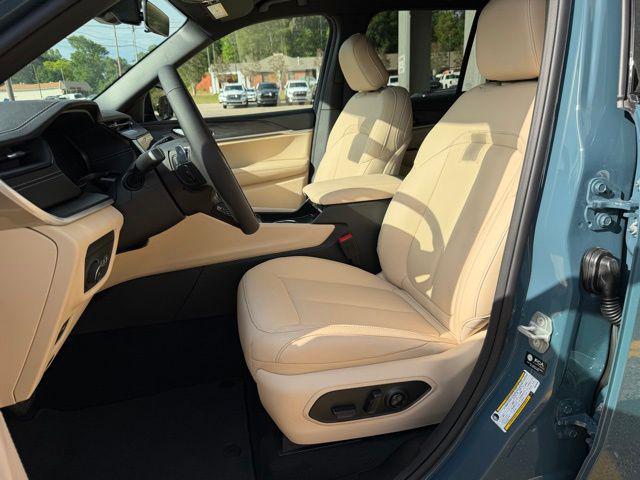 2026 Jeep Grand Cherokee Limited 4x2