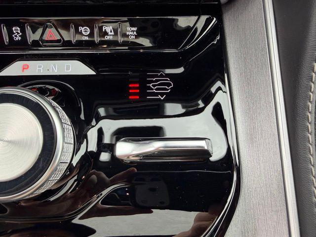 2026 Jeep Grand Wagoneer Limited Reserve 4x4