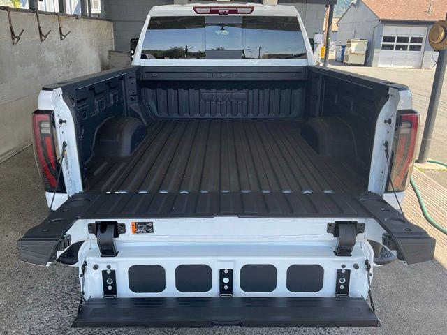 2026 GMC Sierra 3500HD Crew Cab, Long Bed, AT4, 4WD