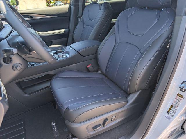 2027 INFINITI QX60 SPORT