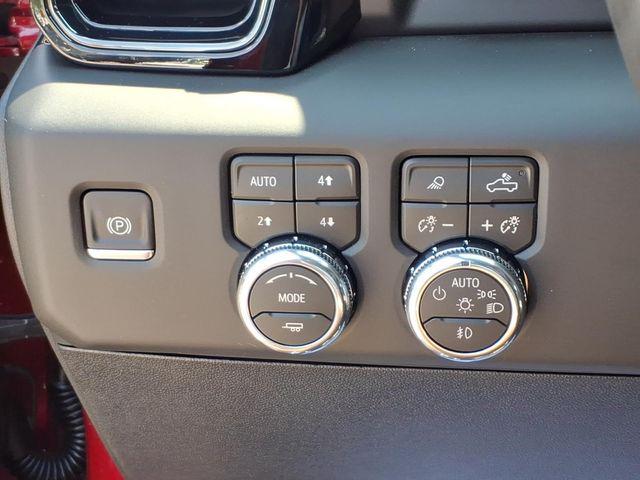 2026 GMC Sierra 2500HD Crew Cab, Standard Bed, AT4, 4WD
