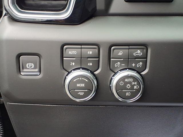 2026 GMC Sierra 2500HD Crew Cab, Standard Bed, Denali, 4WD