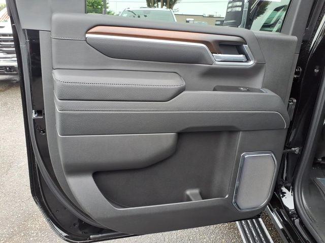 2026 GMC Sierra 2500HD Crew Cab, Standard Bed, Denali, 4WD