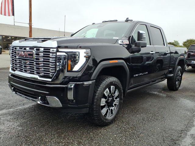 2026 GMC Sierra 2500HD Crew Cab, Standard Bed, Denali, 4WD