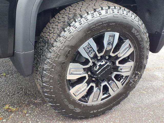 2026 GMC Sierra 2500HD Crew Cab, Standard Bed, Denali, 4WD