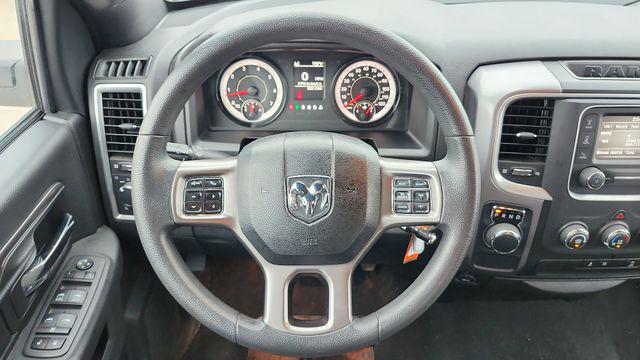 2024 Ram 1500 Classic Warlock Crew Cab 4x2 5'7" Box