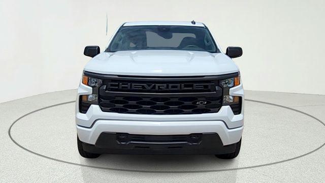 2023 Chevrolet Silverado 1500 2WD Crew Cab Short Bed Custom