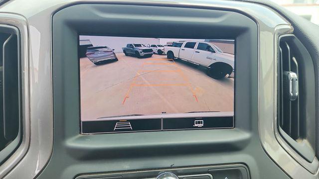 2023 Chevrolet Silverado 1500 2WD Crew Cab Short Bed Custom