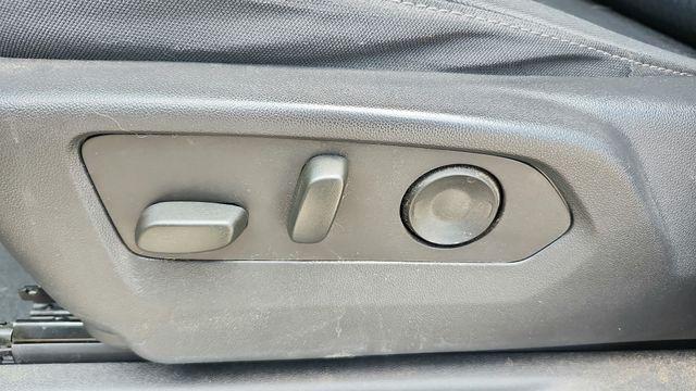 2023 Chevrolet Silverado 1500 2WD Crew Cab Short Bed Custom