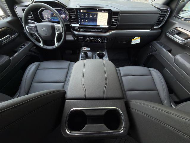 2026 Chevrolet Silverado 1500 4WD Crew Cab Short Bed RST