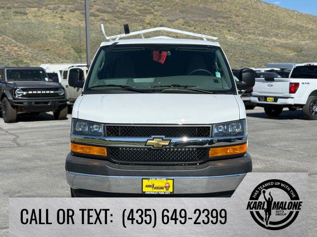 2026 Chevrolet Express Cargo Van 2500 Regular Wheelbase, WT, RWD