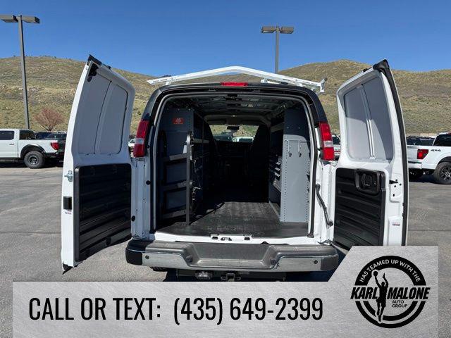 2026 Chevrolet Express Cargo Van 2500 Regular Wheelbase, WT, RWD