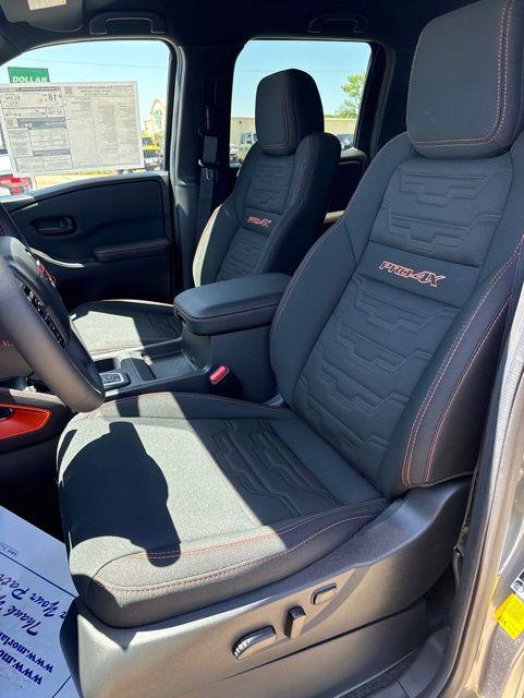 2026 Nissan Frontier Crew Cab PRO-4X 4x4