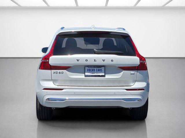 2023 Volvo XC60 Recharge T8 Ultimate Bright Theme