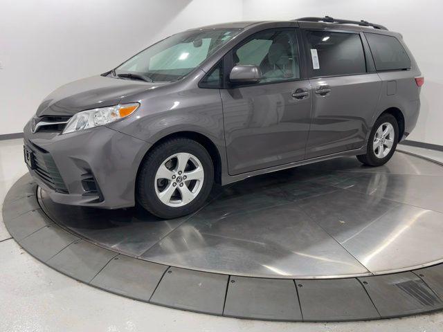 2020 Toyota Sienna LE for sale in HAGERSTOWN, MD