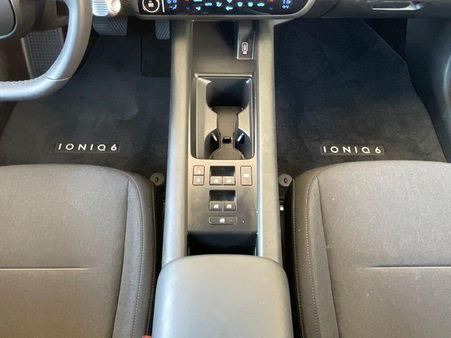 2025 Hyundai IONIQ 6 SE