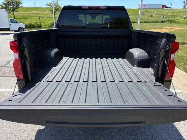2026 Chevrolet Silverado 1500 4WD Crew Cab Short Bed LTZ