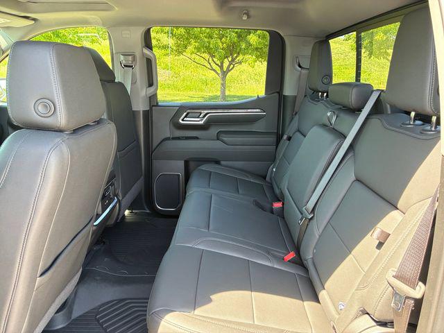 2026 Chevrolet Silverado 1500 4WD Crew Cab Short Bed LTZ