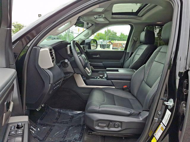 2024 Toyota Sequoia SR5