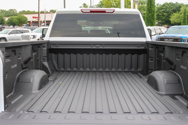 2026 GMC Sierra 3500HD Crew Cab, Long Bed, Pro Dual Rear Wheel, 4WD