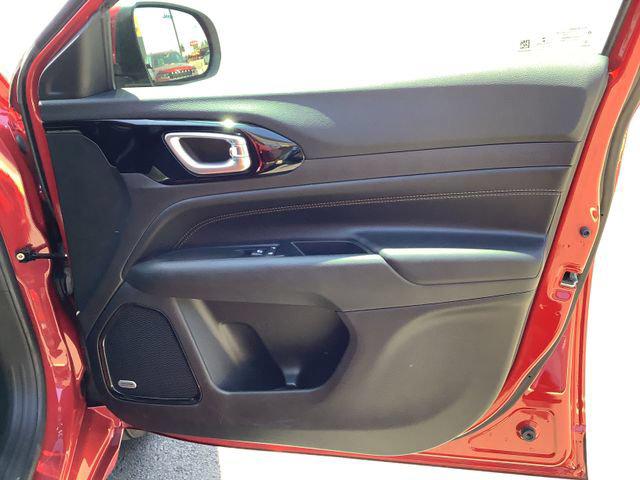2022 Jeep Compass (RED) Edition 4x4