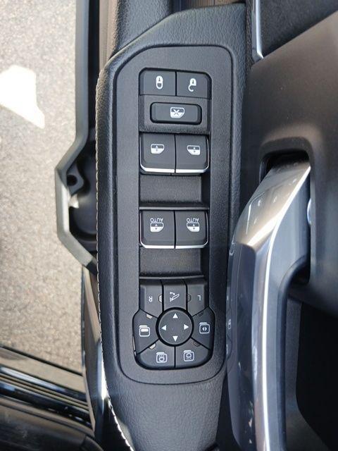 2025 Ram 2500 Laramie Mega Cab 4x4 64 Box