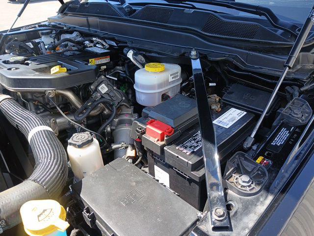 2025 Ram 2500 Laramie Mega Cab 4x4 64 Box