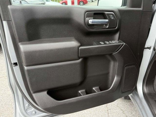2023 GMC Sierra 1500 4WD Crew Cab Standard Box Pro