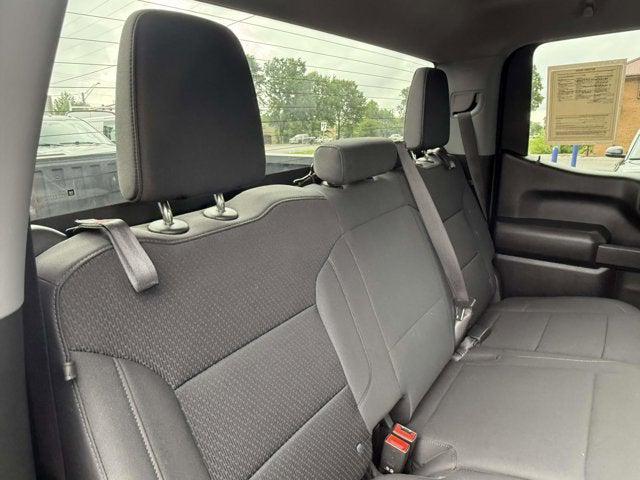 2023 GMC Sierra 1500 4WD Crew Cab Standard Box Pro