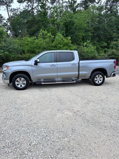 2023 Chevrolet Silverado 1500 4WD Crew Cab Standard Bed LT