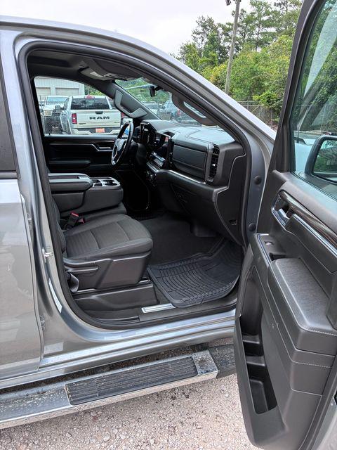 2023 Chevrolet Silverado 1500 4WD Crew Cab Standard Bed LT