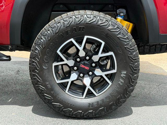 2024 GMC Canyon 4WD AT4X
