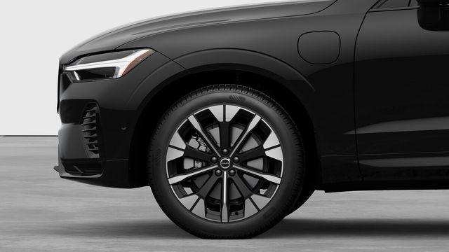 2026 Volvo XC60 Plug-In Hybrid Plus, T8 AWD Electric/Gasoline, Dark