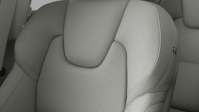 2026 Volvo XC60 Plug-In Hybrid Ultra, T8 AWD Electric/Gasoline, Dark