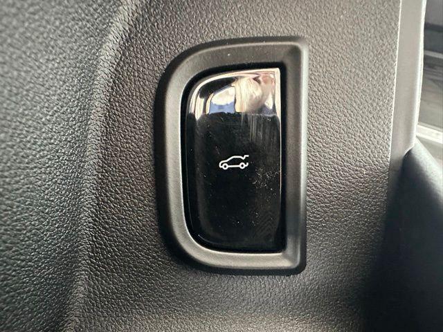 2024 Cadillac iQ Luxury w/1SC