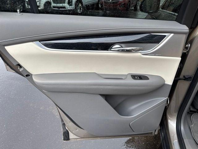 2023 Cadillac XT6 AWD Premium Luxury