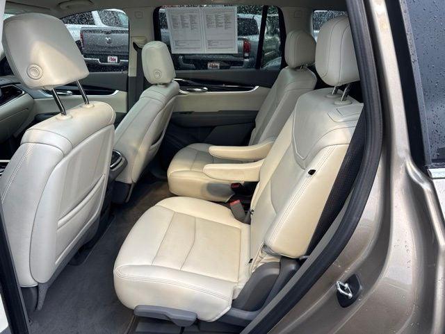 2023 Cadillac XT6 AWD Premium Luxury