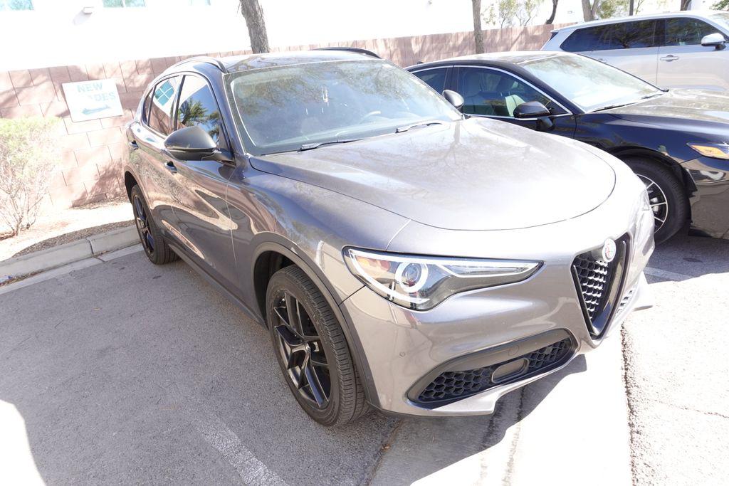 2019 Alfa Romeo Stelvio RWD's photo