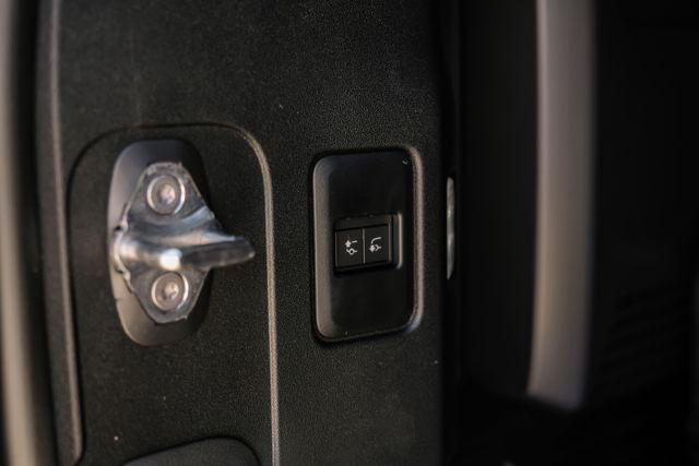 2026 Land Rover Defender P635 OCTA Black