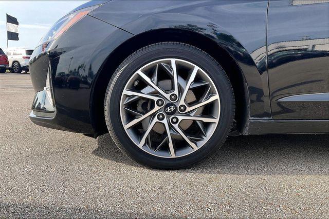 Used 2020 Hyundai Elantra Limited For Sale in Olive Branch, MS