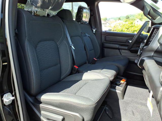 2026 Ram 1500 Warlock Crew Cab 4x4 5'7" Box