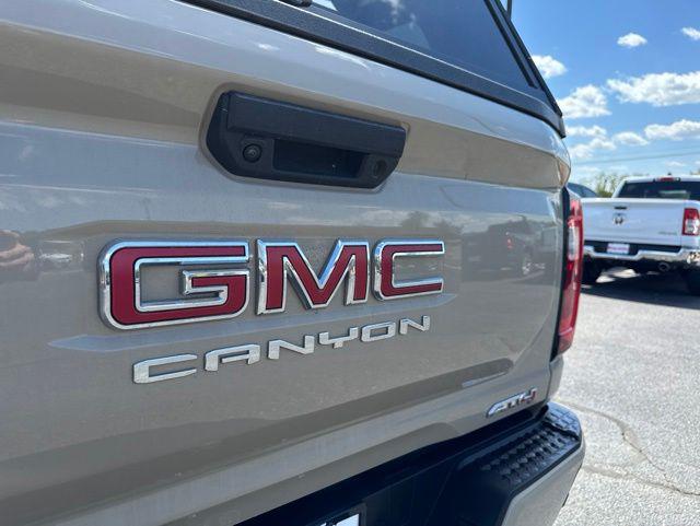 2024 GMC Canyon 4WD AT4