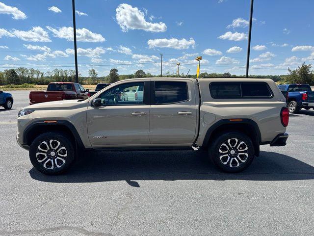 2024 GMC Canyon 4WD AT4