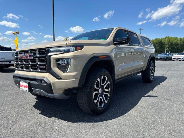 2024 GMC Canyon 4WD AT4
